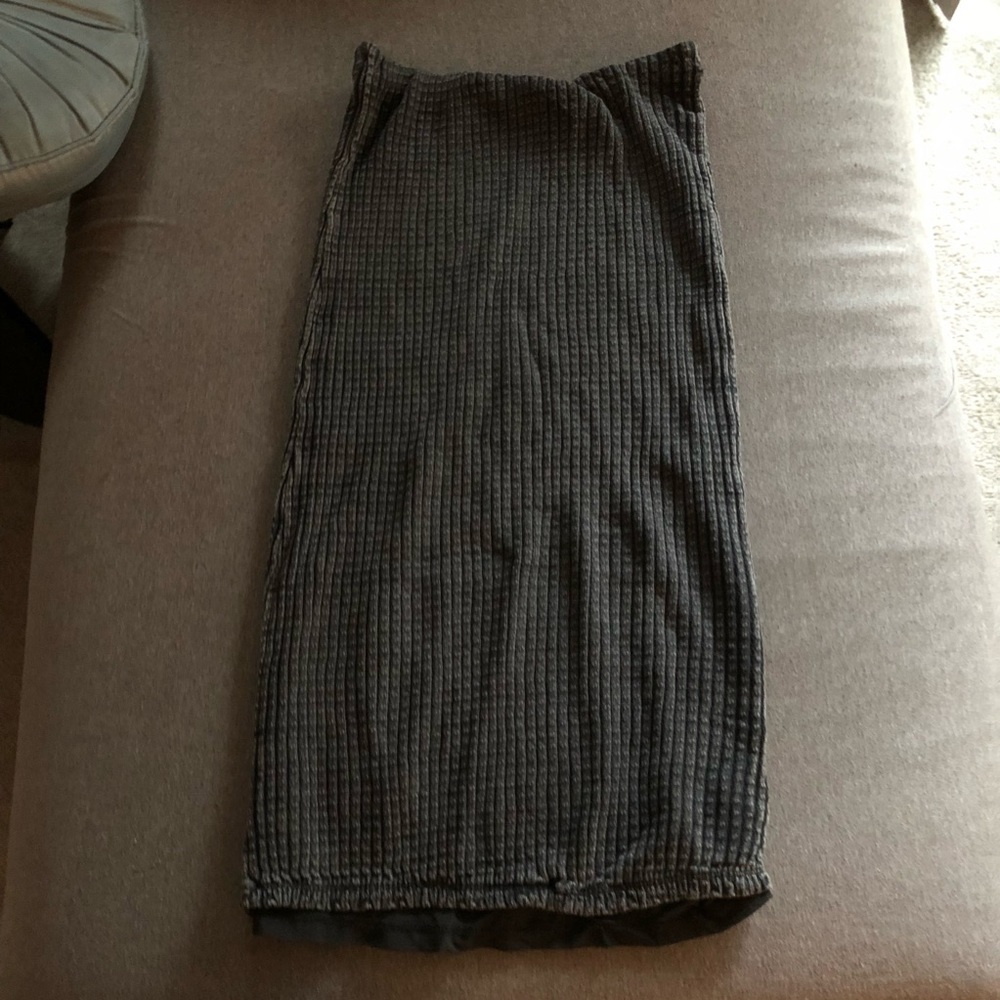 Grey midi skirt